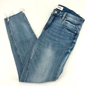 UEC Pistola high waisted cropped raw hem
Jeans size 29